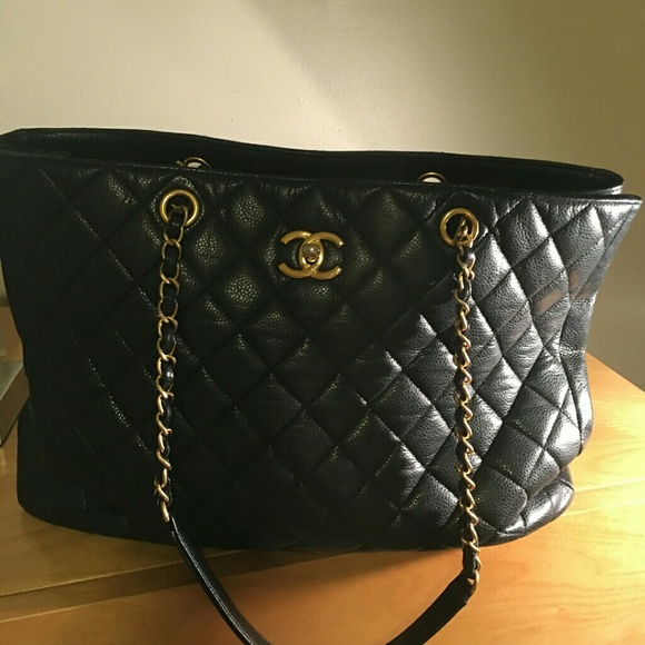 Quilted Caviar Chanelbag - Picture 3 of 3